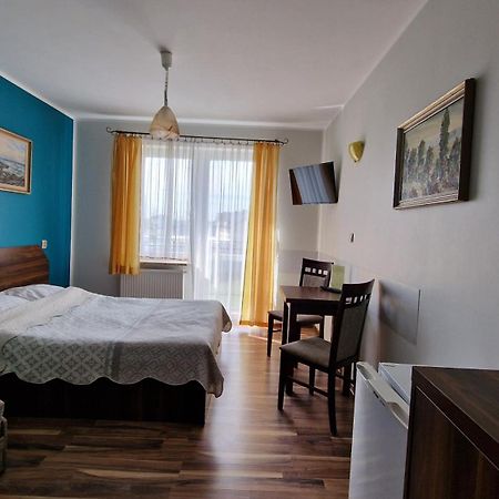 Roza Wiatrow Wladyslawowo Apartment Luaran gambar