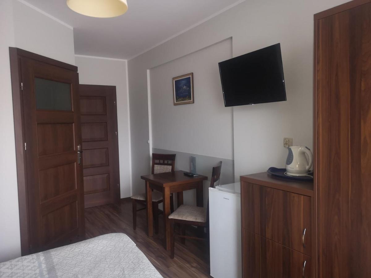 Roza Wiatrow Wladyslawowo Apartment Luaran gambar